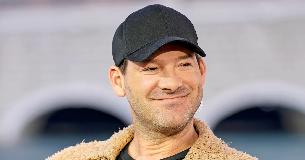 Tony Romo booked on suspicion of impaired driving in Milwaukee