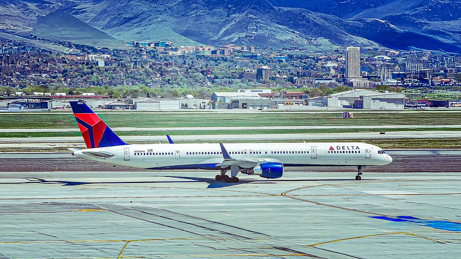 Delta Pilots Accuse Airline Of ‘Unacceptable’ Summer Flight Delays