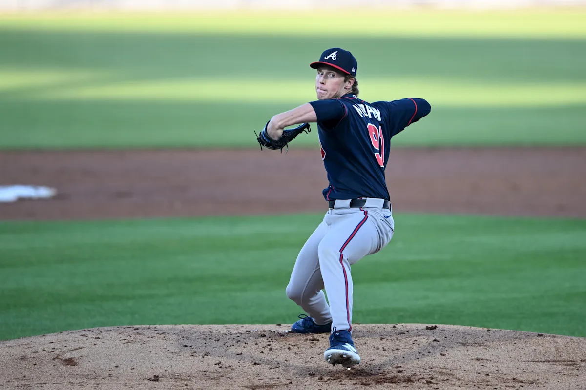 Braves officially call up Owen Murphy, DFA Carlos Carrasco, recall JR Ritchie and place Martín Pérez on IL