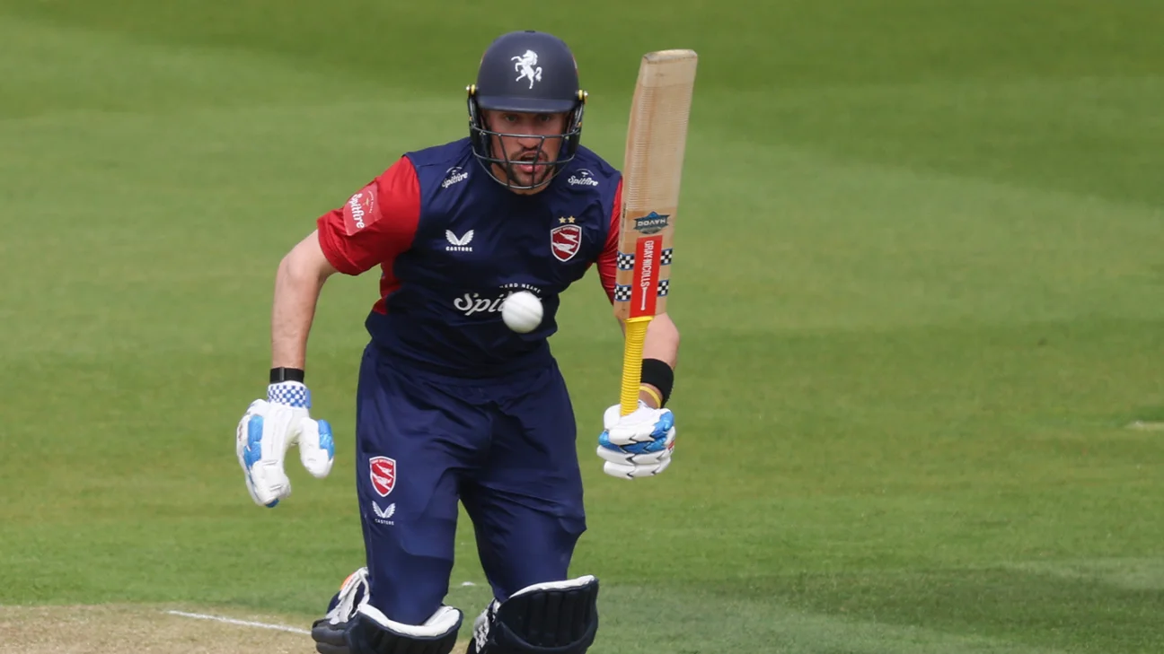 Finch, Benjamin clinch Kent win over Northants