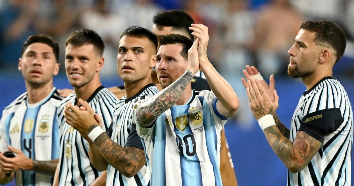Argentina sufre, pero avanza y ya piensa en lo que viene