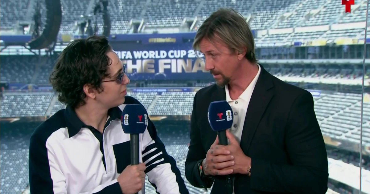 Marcello Hernández pone a prueba la visión táctica de Guti y Batistuta