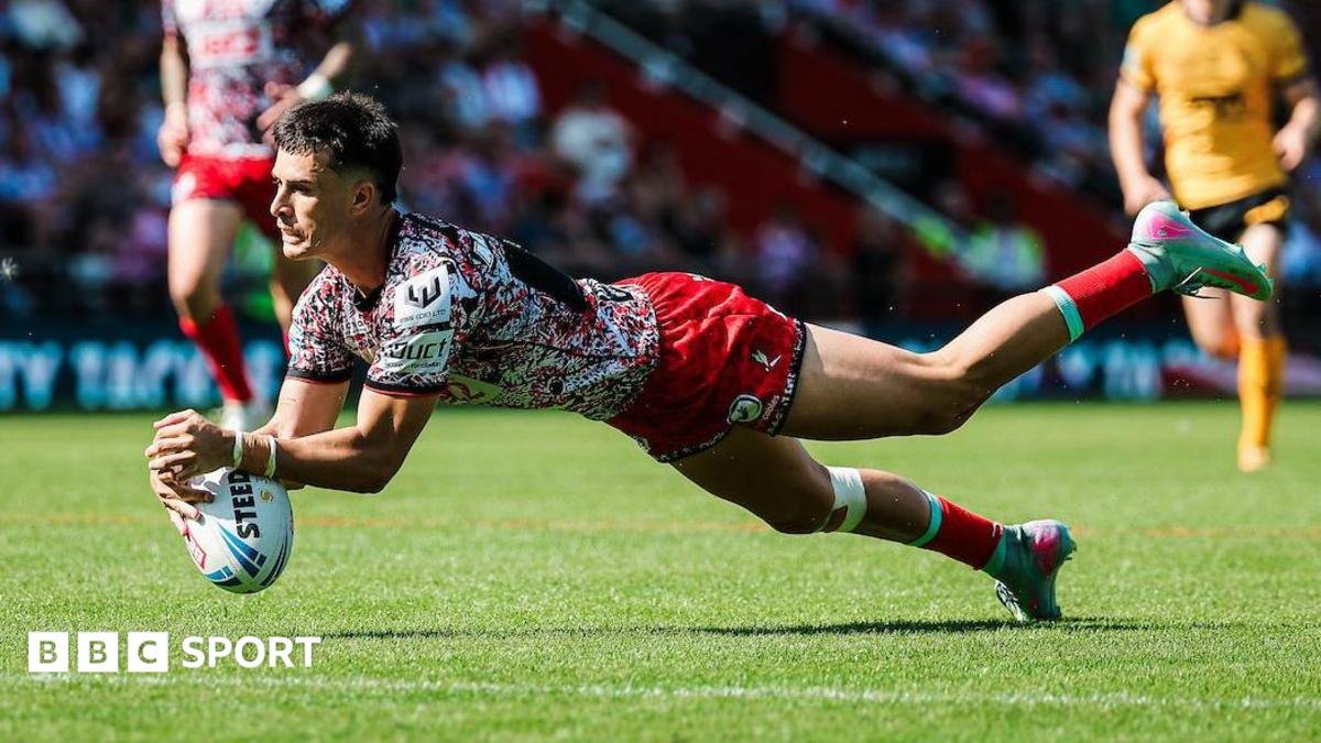 Super League: Leigh 24-18 Castleford Tigers – Leopards boost play-off bid