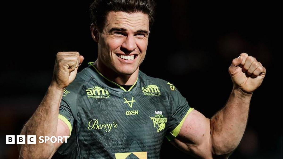 Catalans Dragons 6-28 Leeds Rhinos: Brodie Croft grabs treble in Super League leaders’ victory