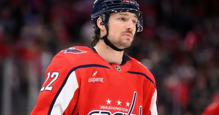 Leafs sign forward Duhaime to three-year deal