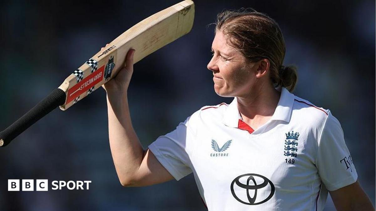 England vs India: Heather Knight and Tammy Beaumont fall cheaply as hosts face huge defeat