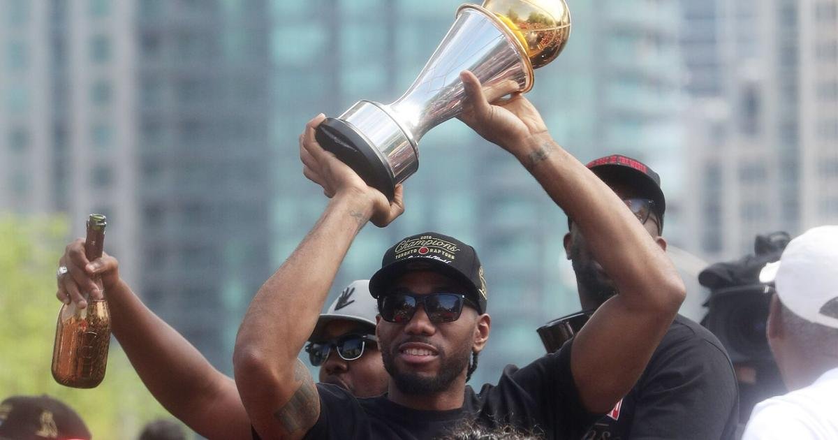 Would spurned Raptors fans in 2019 welcome Kawhi Leonard back to Toronto with open arms?
