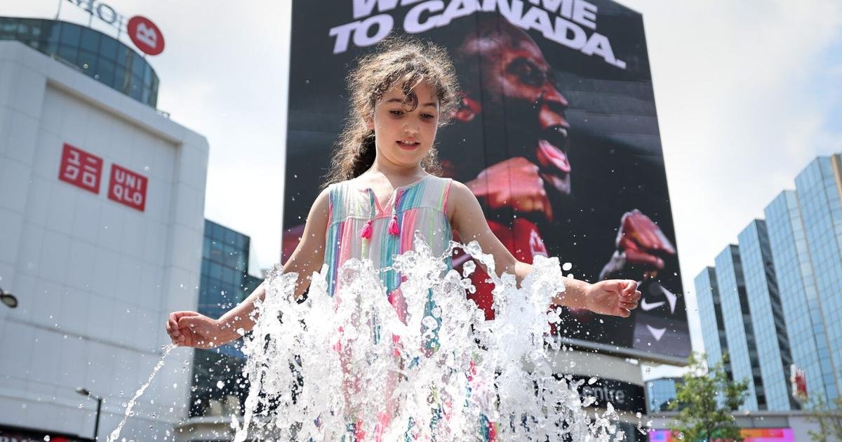 Toronto hot weather updates: Heat wave gripping Ontario; City cancels FIFA broadcast at Nathan Phillips Square due to forecast