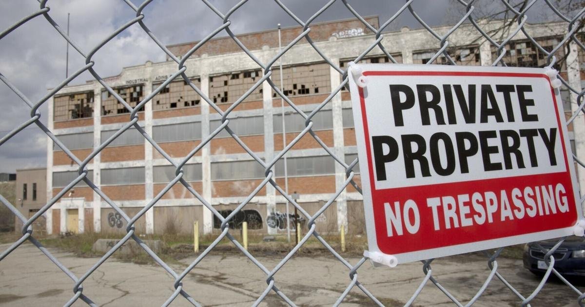 After incident with K9 unit, Hamilton police deemed this decrepit factory unsafe. Then a teen fell to his death