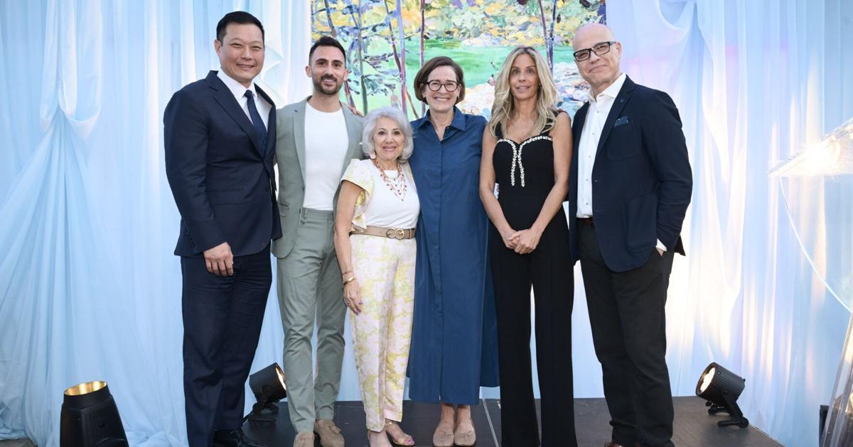 Moonlight Gala welcomes 600 guests to the McMichael Canadian Art Collection