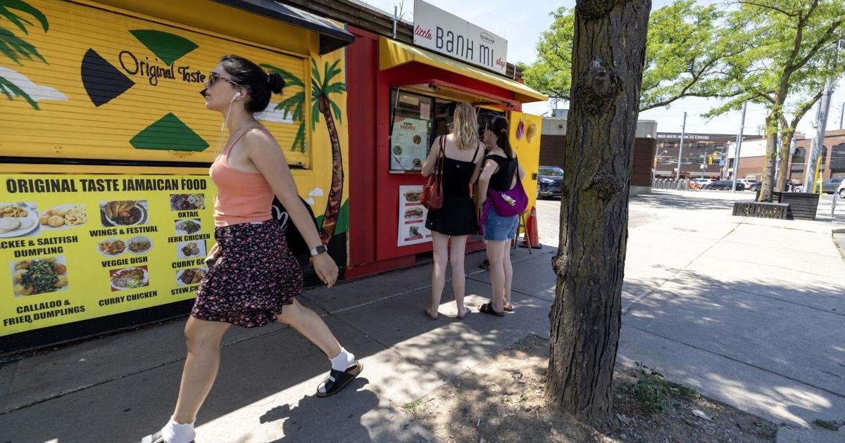Inside Toronto's scorching restaurants on a record-breaking day: 'If you feel light-headed, you have to stop'