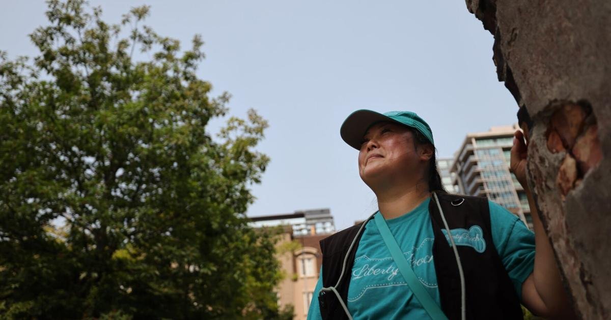 It feels like 'breathing through a straw.' As wildfire smoke blankets Toronto, here's what people with lung conditions are going through