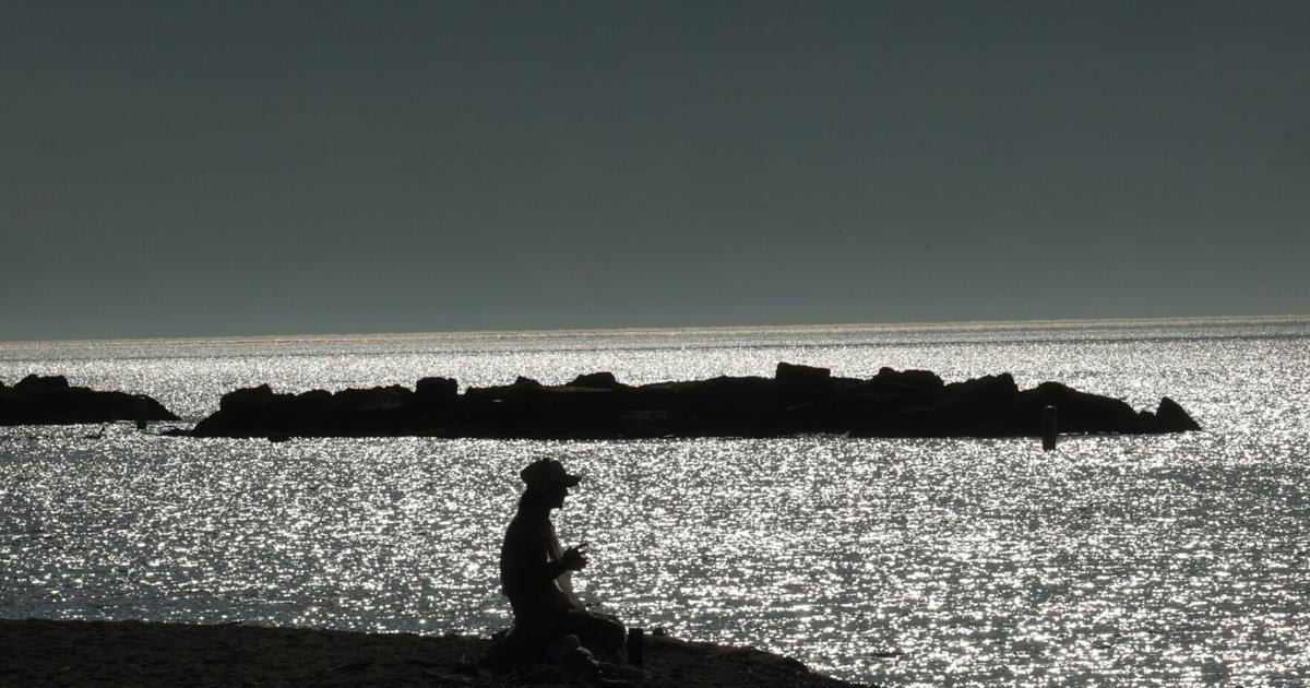 Toronto air quality live updates: Rain in the forecast Saturday, which could improve air quality in GTA; Trump threatens more tariffs over wildfires