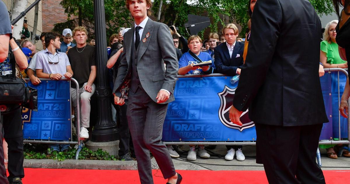How this Canadian tailor created Toronto Maple Leafs rookie Gavin McKenna's 'meaningful' NHL draft suit