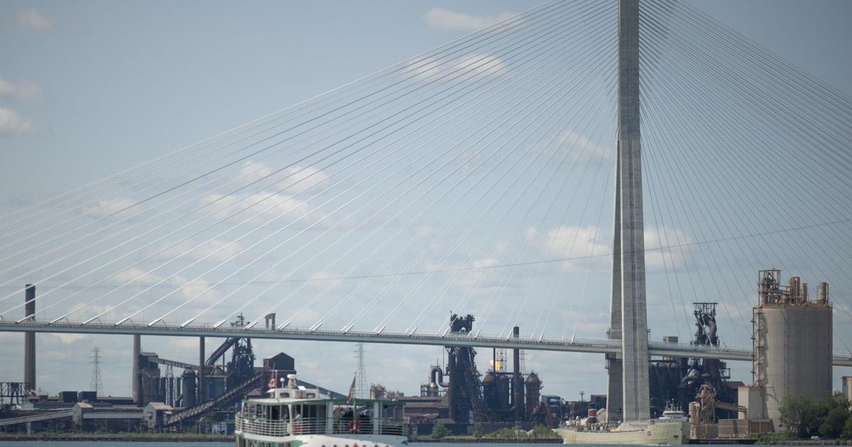 No American guests as Canadians cut ribbon to open Gordie Howe bridge