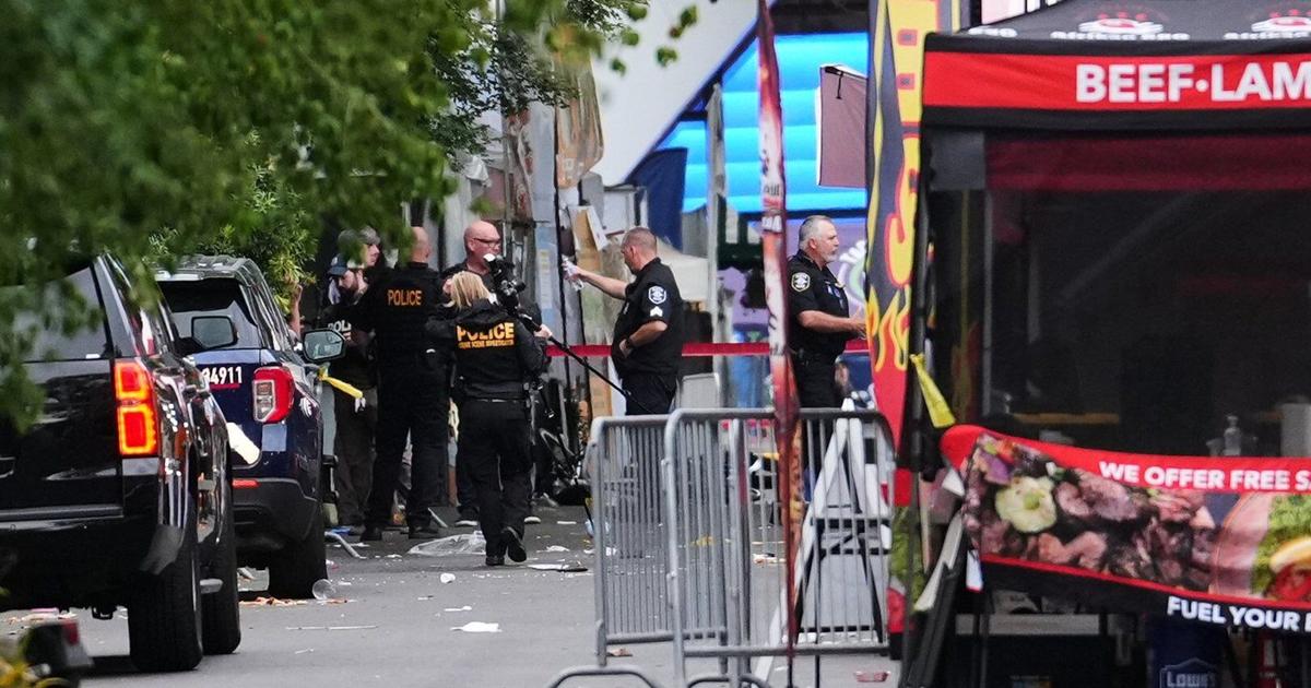 Police search for a second suspect following Seattle food festival shooting that killed 3