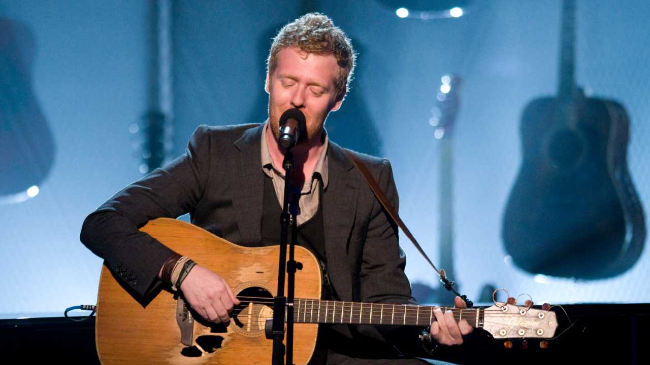 ‘Once’ Star Glen Hansard Dead at 56