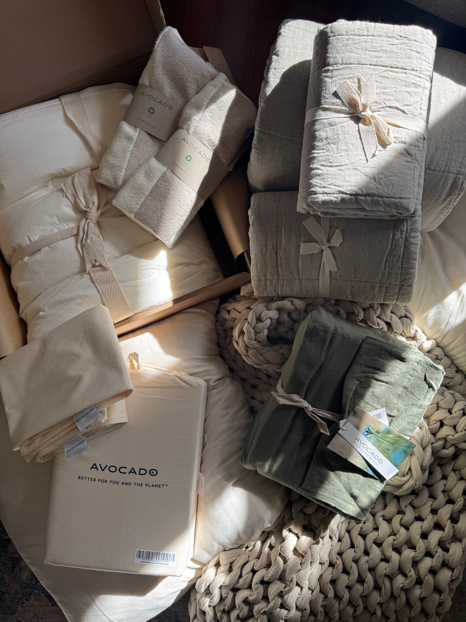 The Best Sheets And Comforter (Avocado Bedding Review)