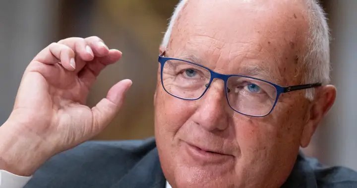 Hoekstra says Trump serious about tariff threat over wildfire smoke – National