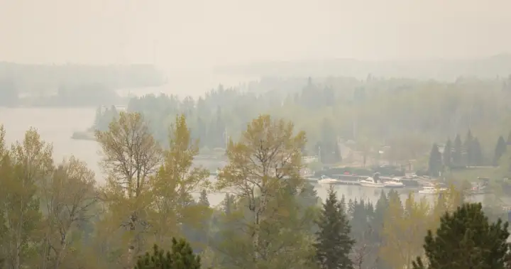 Ontario forest firefighters warned for years about retention, pay issues
