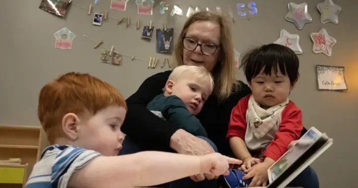 The Canada Child Benefit goes out on Monday and gets a small increase – National