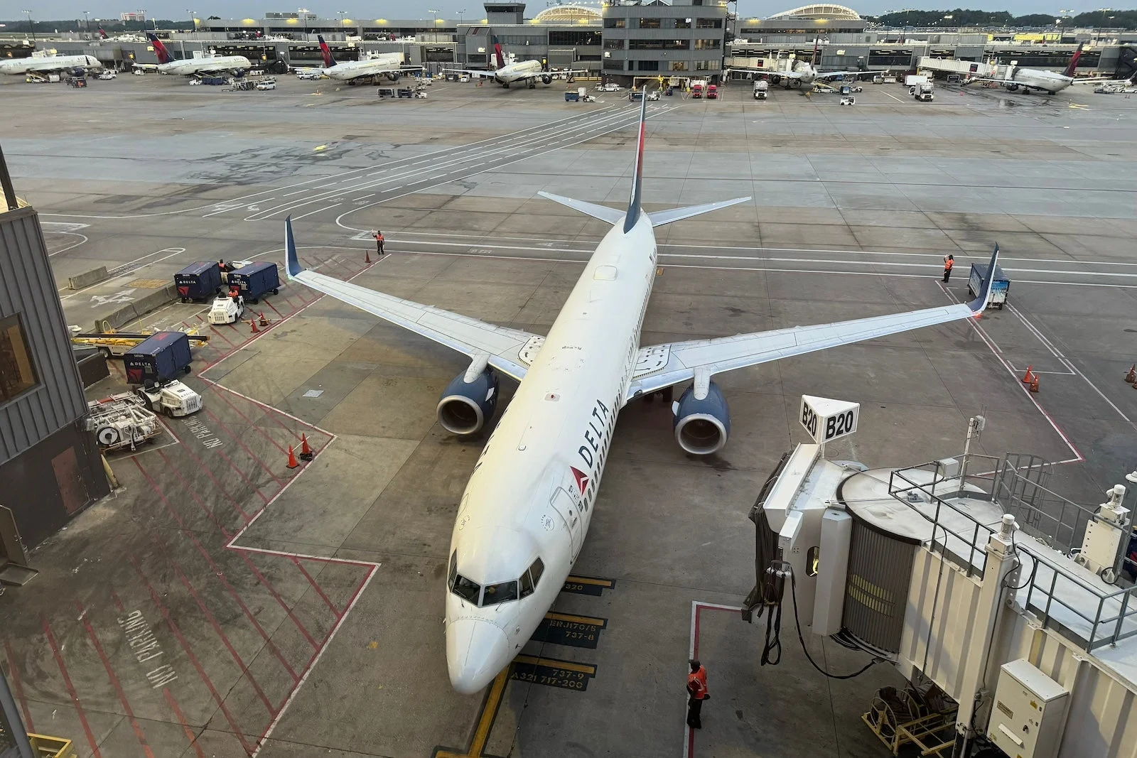The busiest airline hubs in America, ranked
