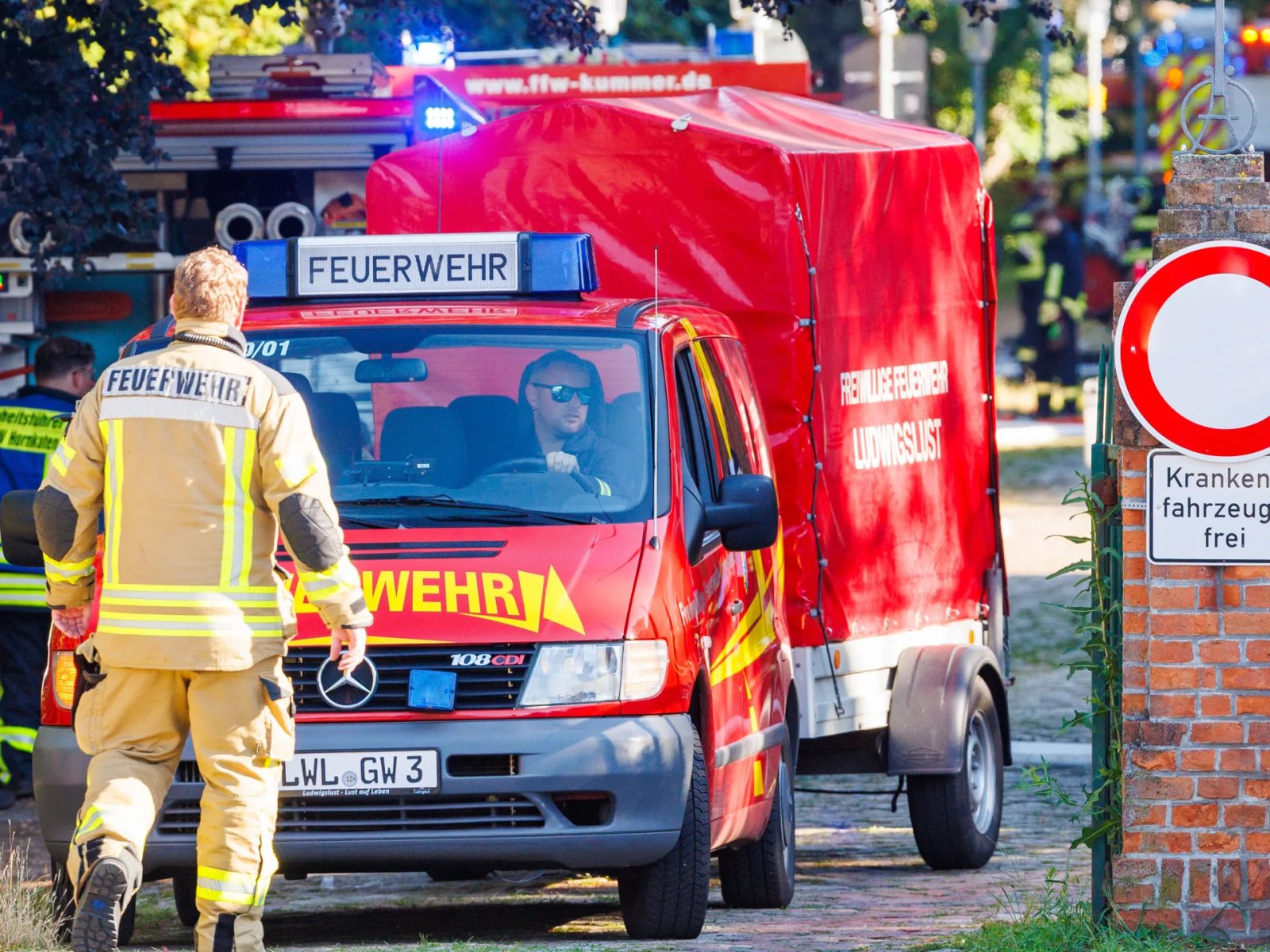 Two reported killed, dozens hurt in hospital fire in Germany | Construction News