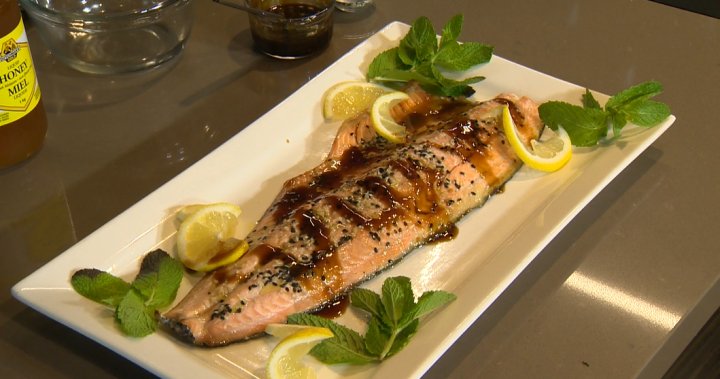 Simply Delicious Recipe: One Skillet Honey Soy Glazed Salmon – Toronto