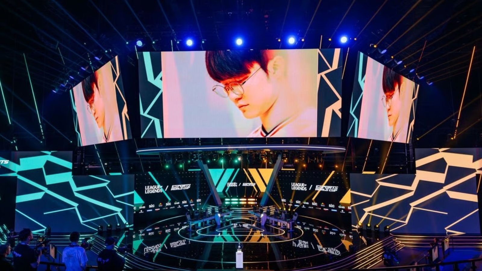 How to watch EWC 2026 League of Legends: Stream, schedule, results, teams