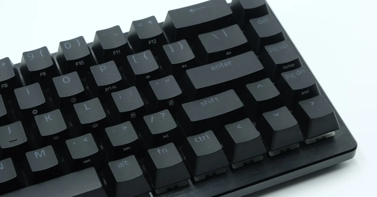 Razer Huntsman V3 HE Review: Jumping on the Bandwagon