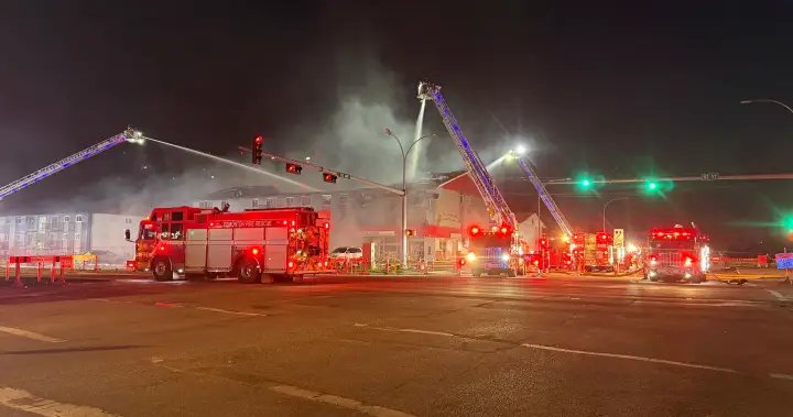 1 person dead after northeast Edmonton apartment building fire