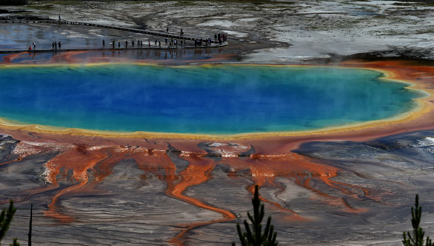 Tourists behave badly at Yellowstone’s Grand Prismatic Spring