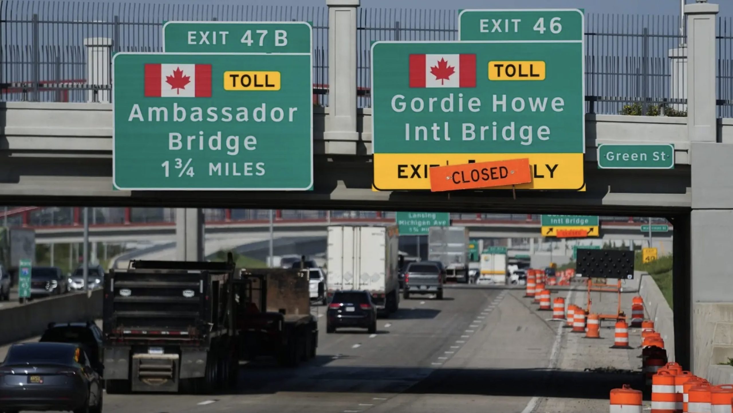 Conservatives consider using Parliament to unveil details of U.S. border bridge deal
