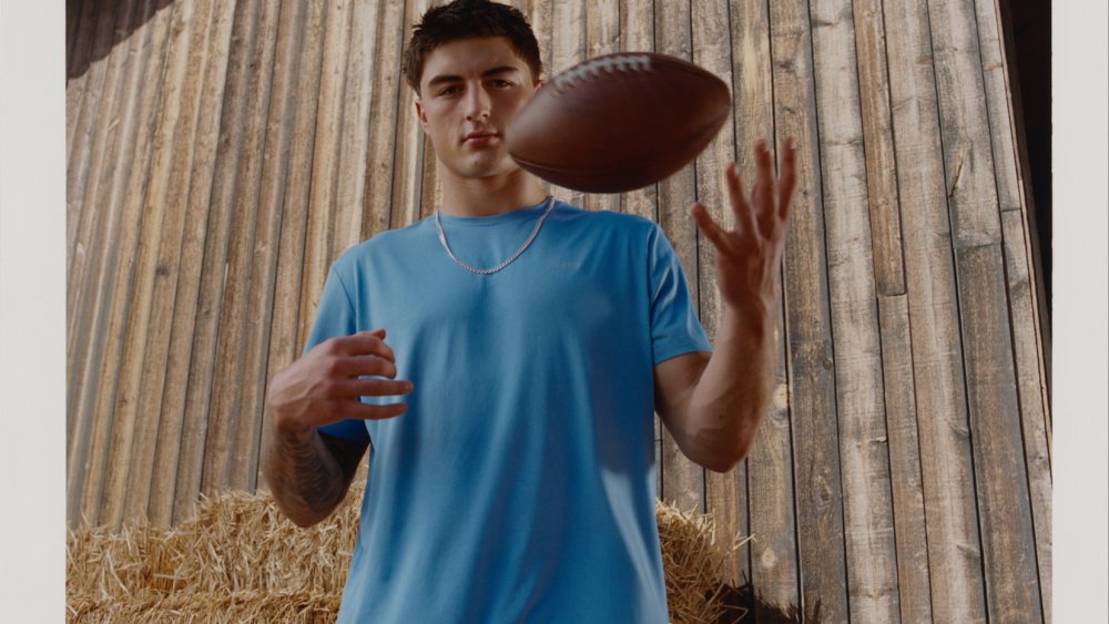 Vuori Launches Breathe Collection with NFL Star Colston Loveland