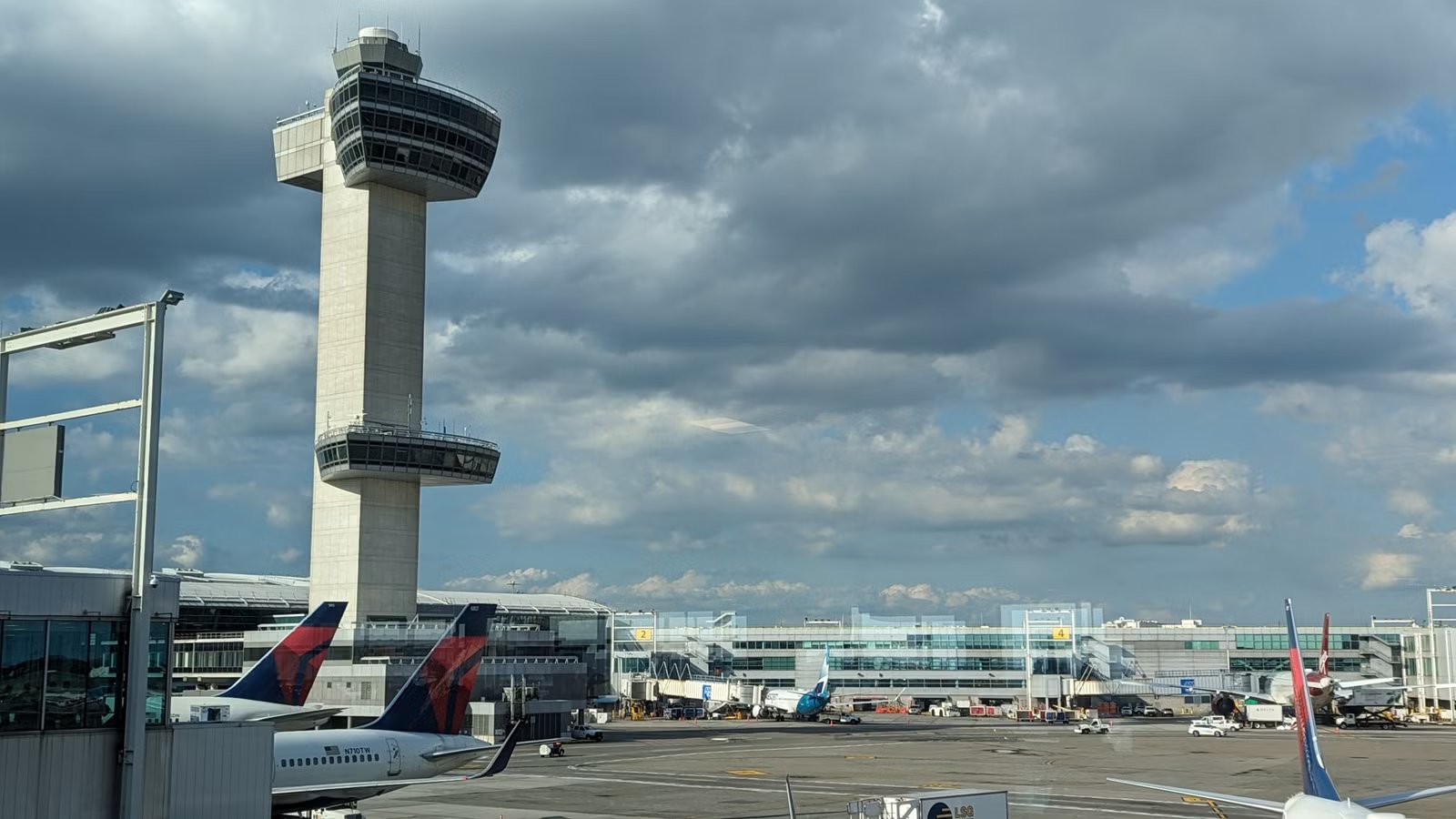 500+ Flights Canceled, 4,000 Delayed: Storms And ATC Shortages Hit New York Airports