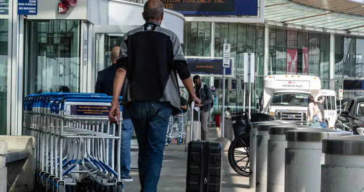 Some U.S.-bound flights from Montreal cancelled due to construction ‘odour’ – Montreal