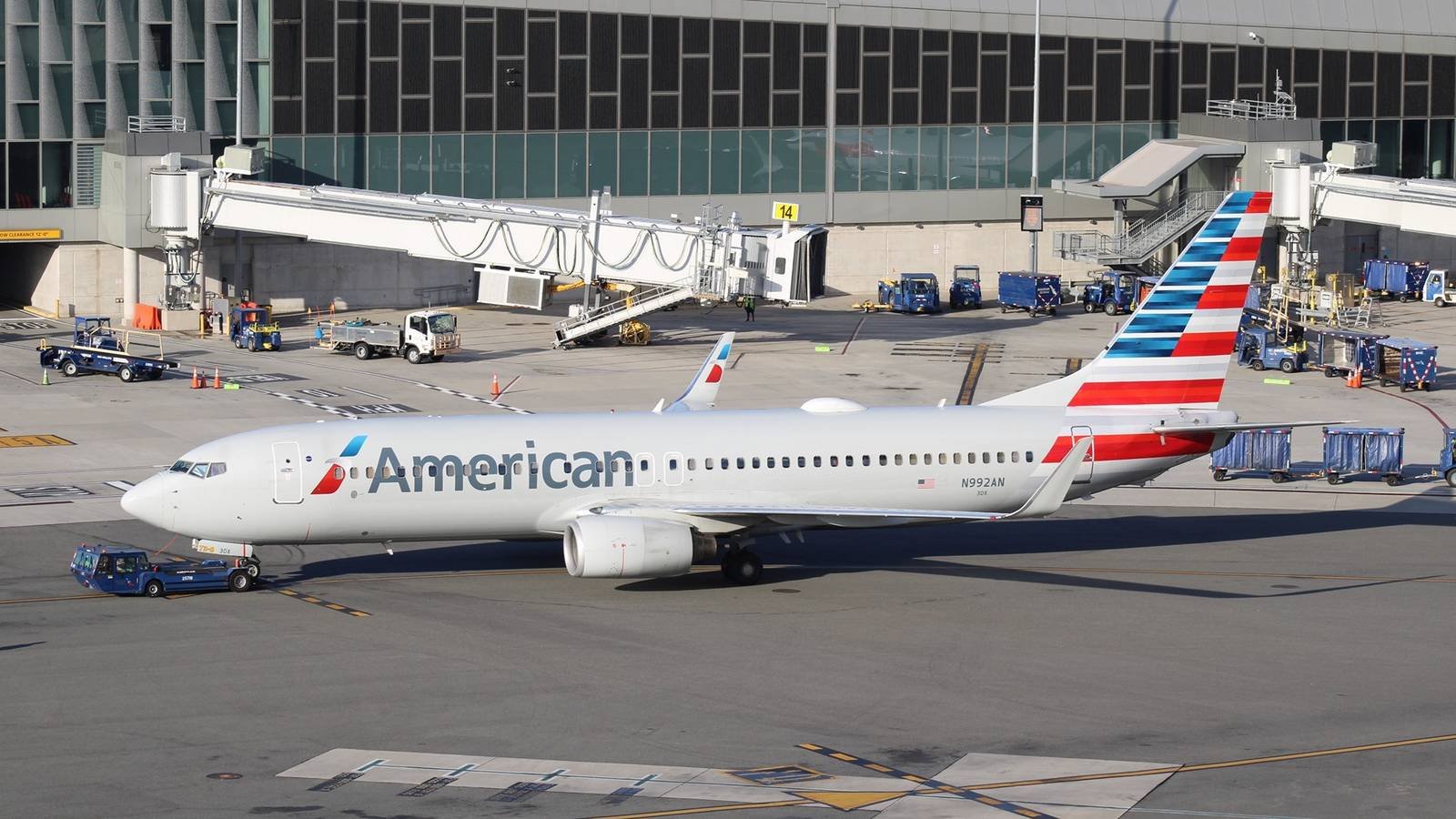 Oops: Dallas-New York American Airlines Flight Diverts 30 Minutes From Landing Due To Low Fuel