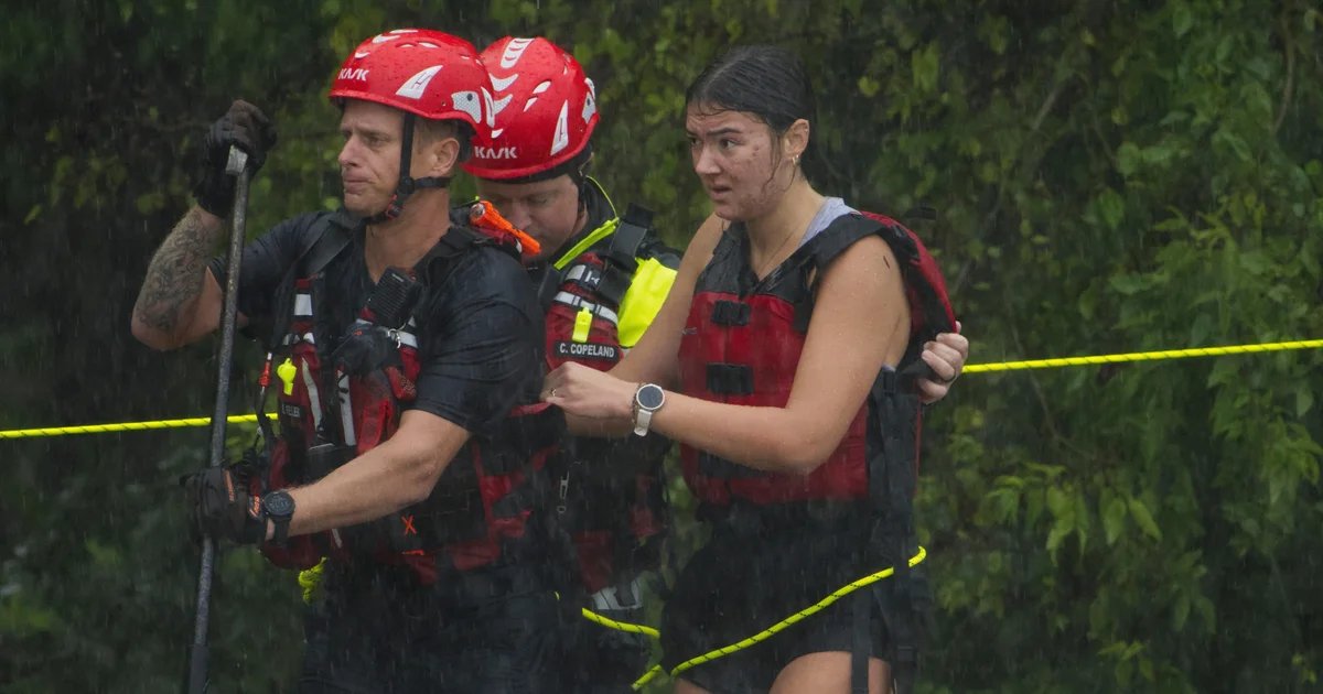 At least 2 dead in Central Texas flooding as torrential rain slams region