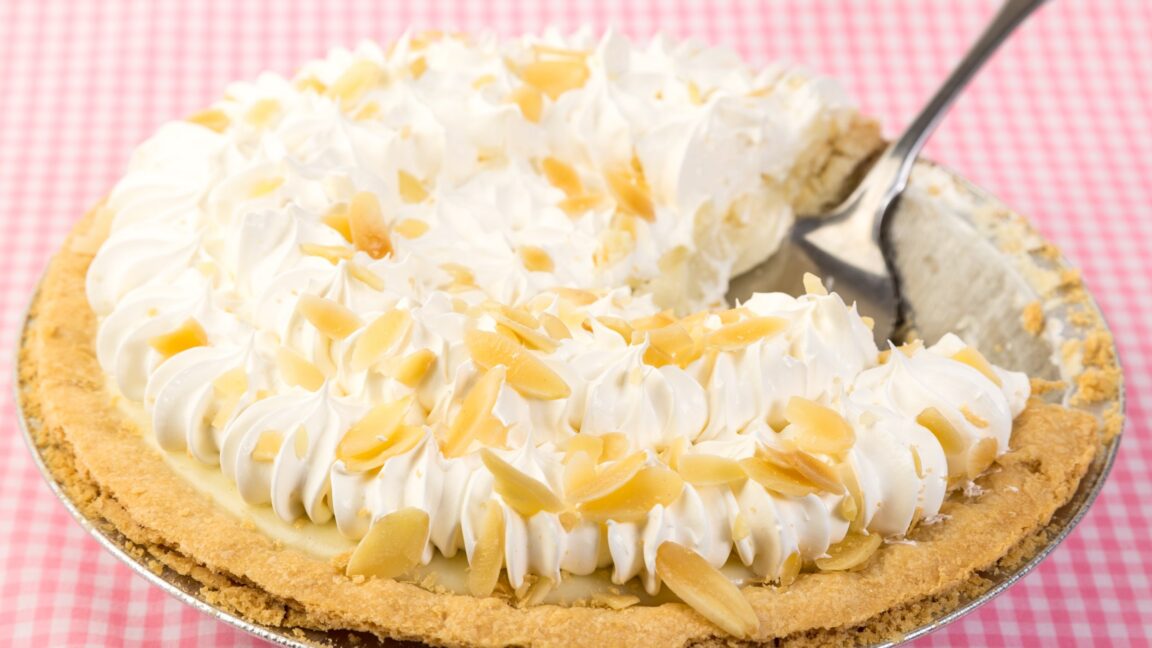 Comcast store punished low sales by smashing pies in workers’ faces, lawsuit claims