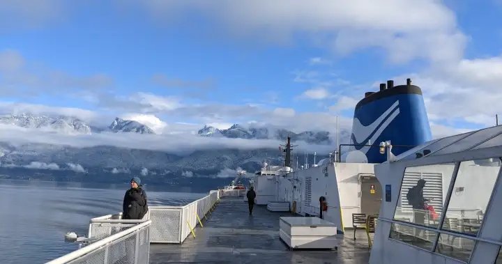 Gibsons mayor says broken BC Ferries ramp has caused chaos for many – BC