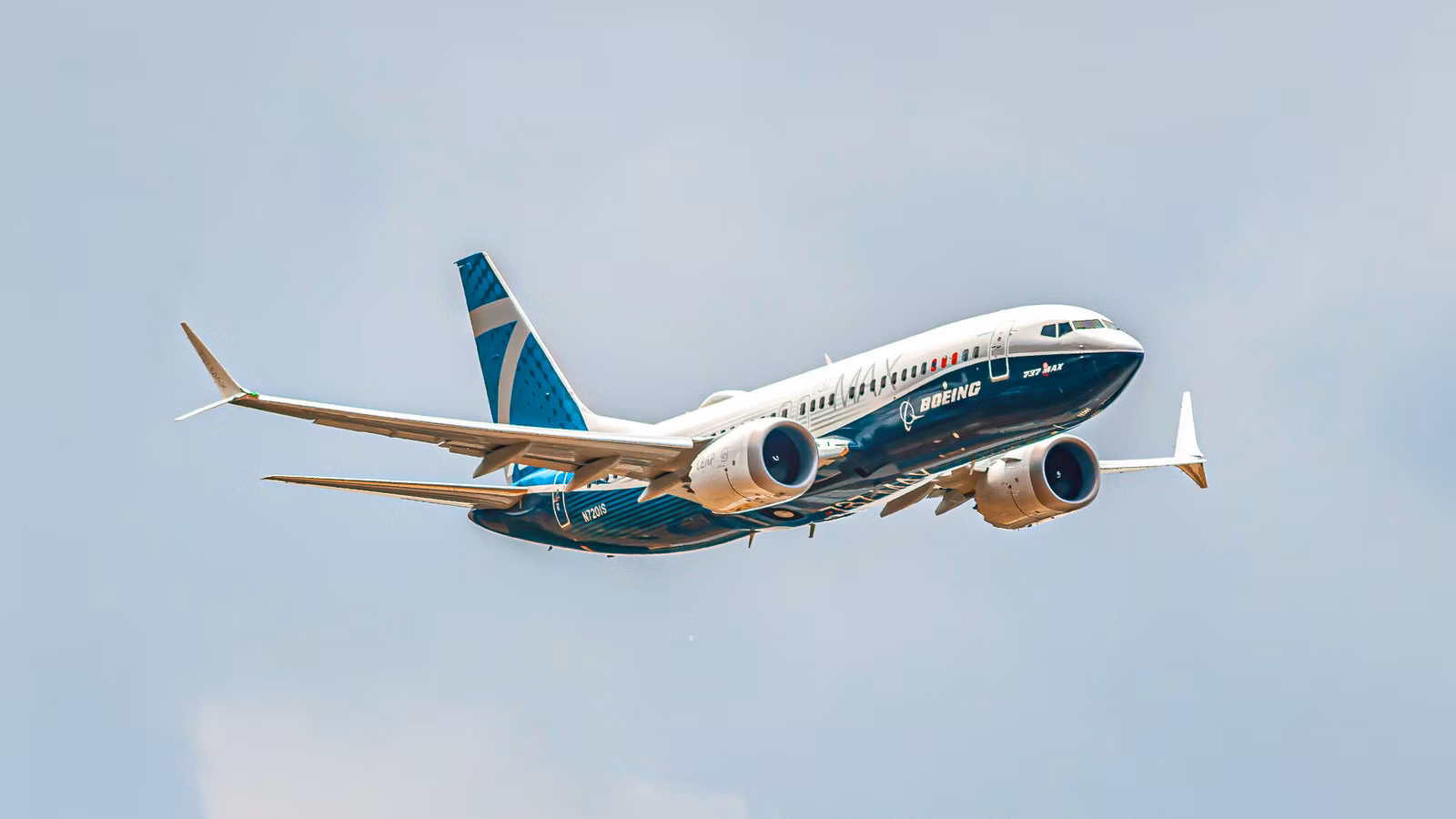 Boeing’s 737 MAX 7 Is Finally Nearing FAA Approval & Southwest Airlines’ Entire Next Decade Depends On It