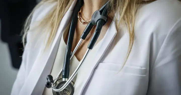 Quebec obstetricians and gynecologists association head to court over pay gap – Montreal