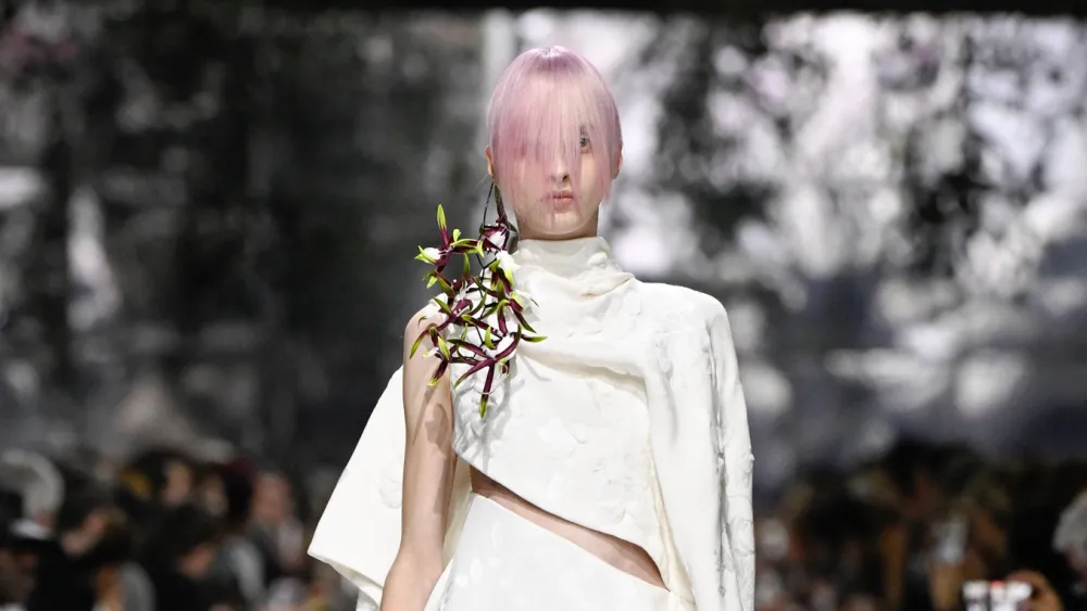 Dior Revival Breaks Losing Streak at LVMH Fashion Division