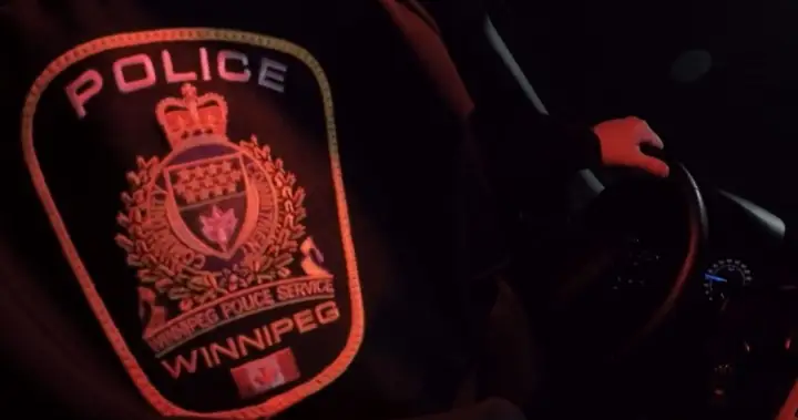 Winnipeg police car and suspect on scooter collide, prompting watchdog investigation – Winnipeg