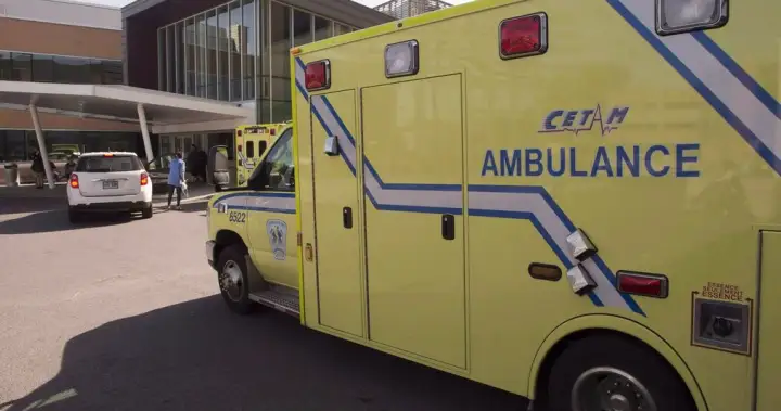 Quebec paramedics reach tentative deal with province after years without contract – Montreal