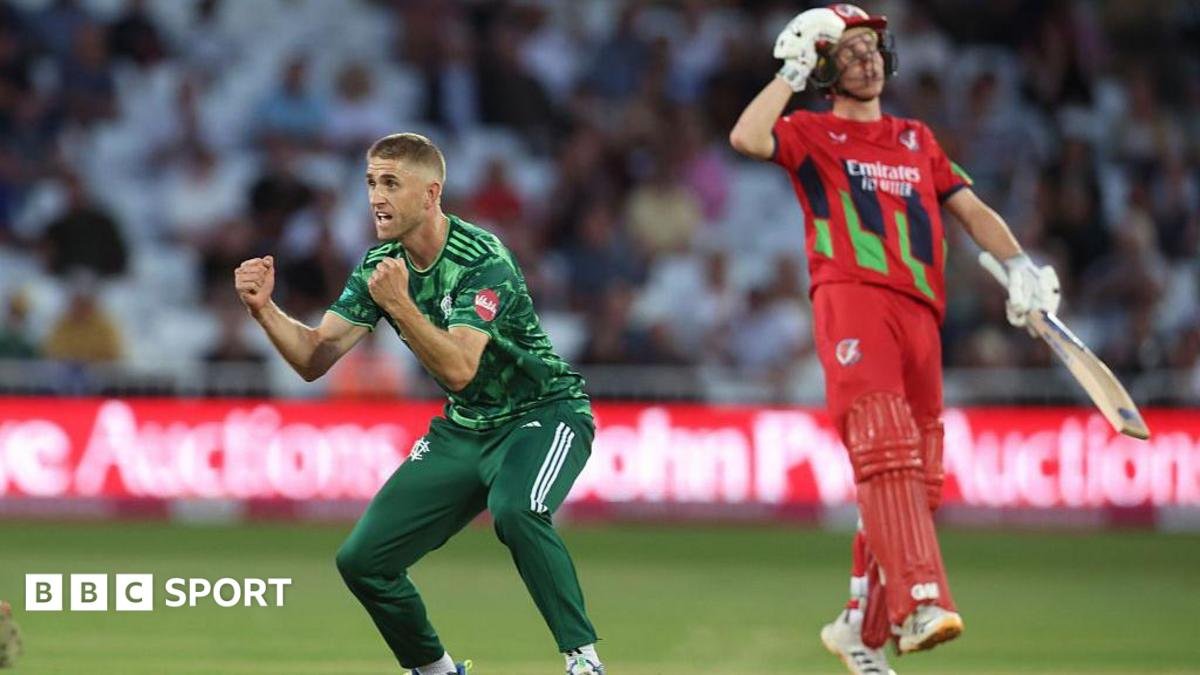 T20 round-up: Notts squeeze home against Lancashire to stay top