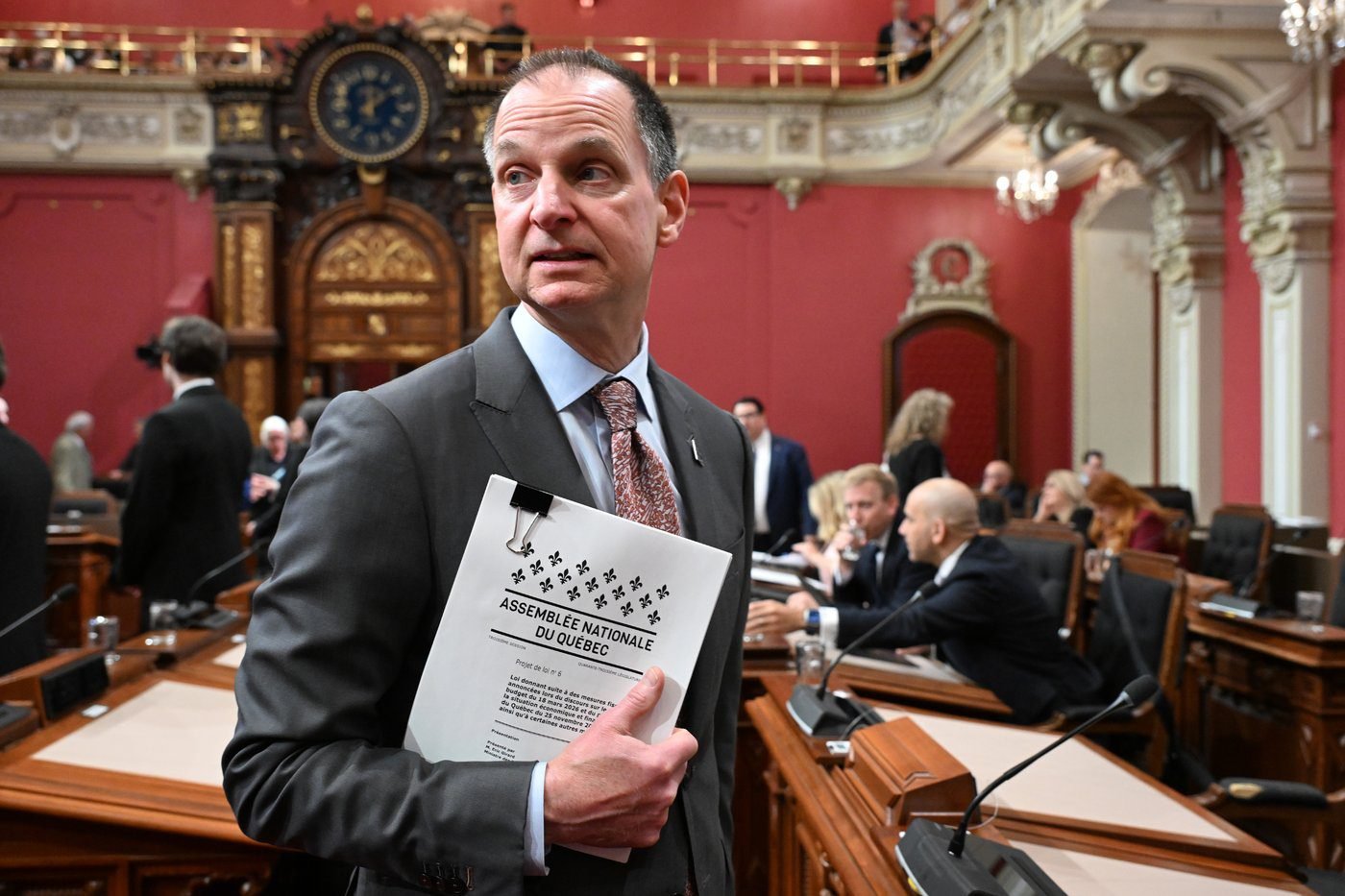Quebec finance minister says economy is doing better than expected