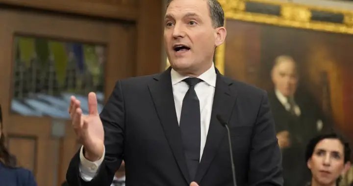 Is it AI or human? Ottawa wants your ideas on how to boost transparency – National