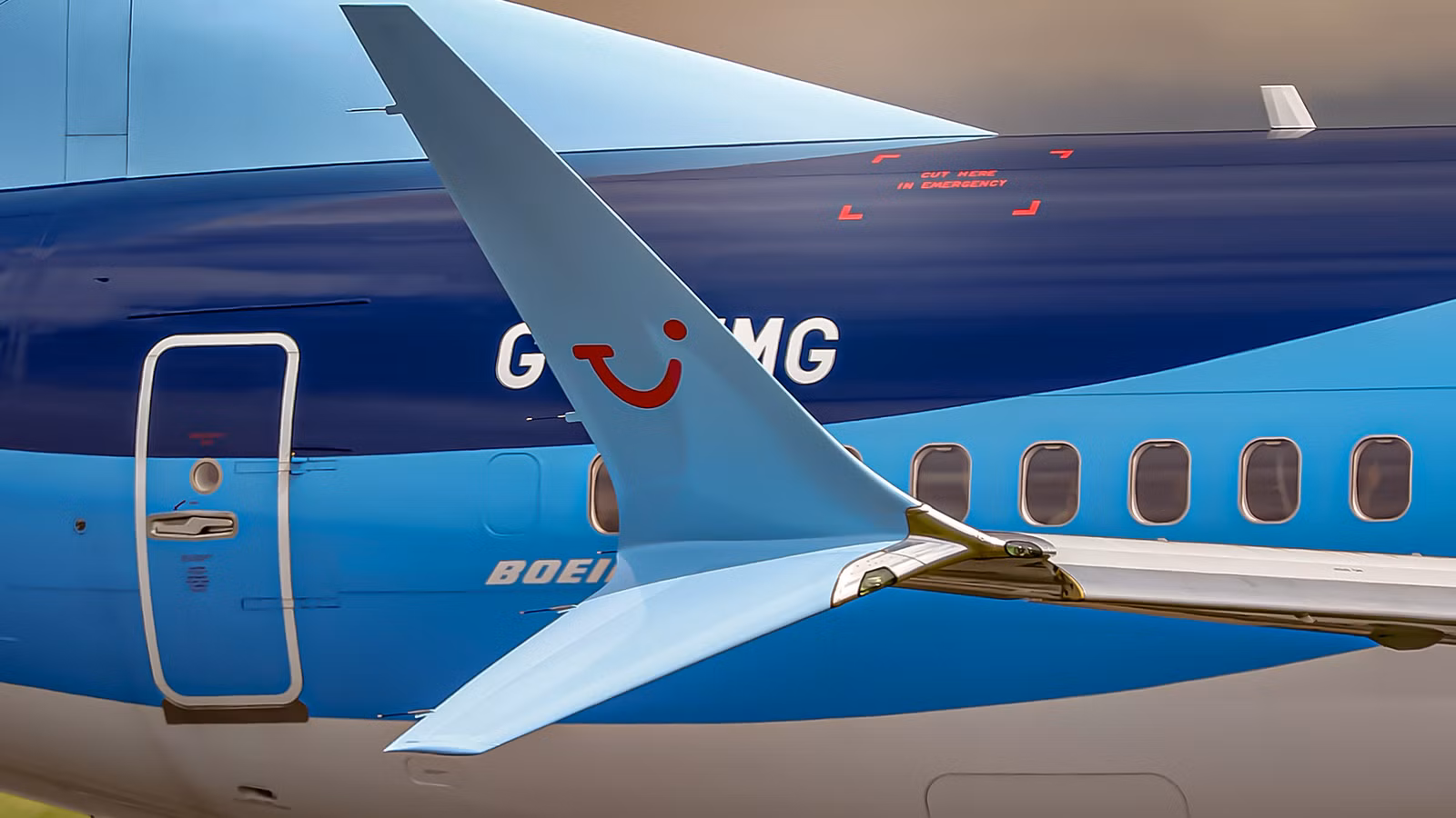 The Engineering Compromise Behind Every Fuel-Saving Winglet