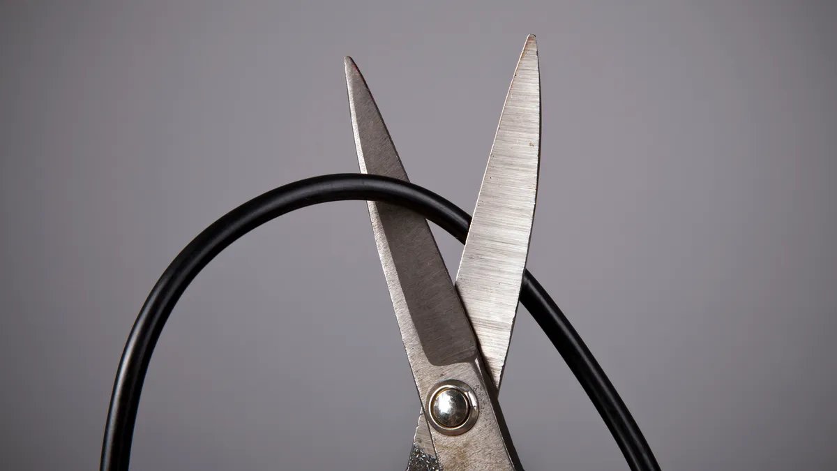 Breaking Up With Your Broadband Provider? Here’s How to Cancel Your Internet in 5 Simple Steps